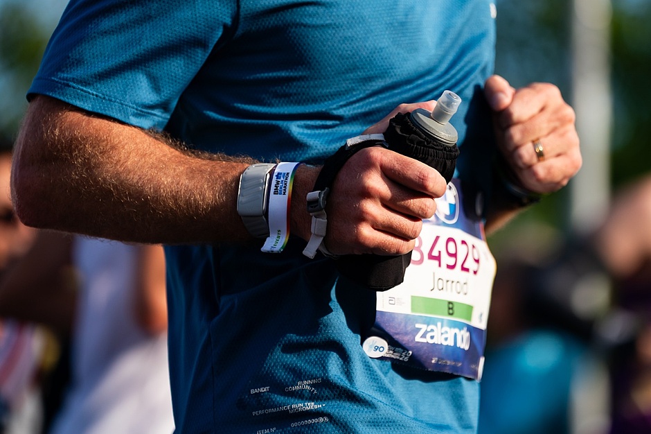 A Soft-Flask in a participant's hand.s